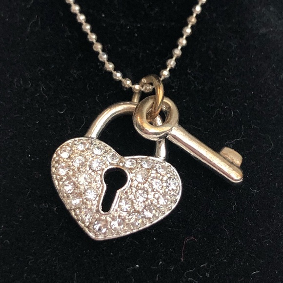 Devotions charm necklace - Picture 2 of 2